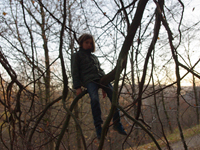 abhängen im Baum