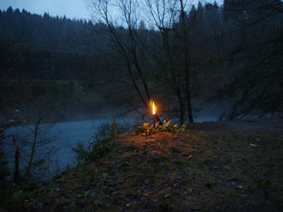 Fackel am Smaragdsee